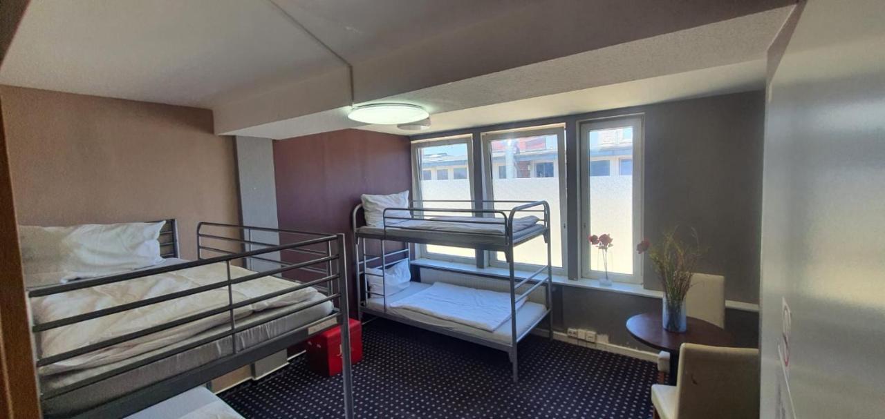 Isas Hostel Berlin Eksteriør billede