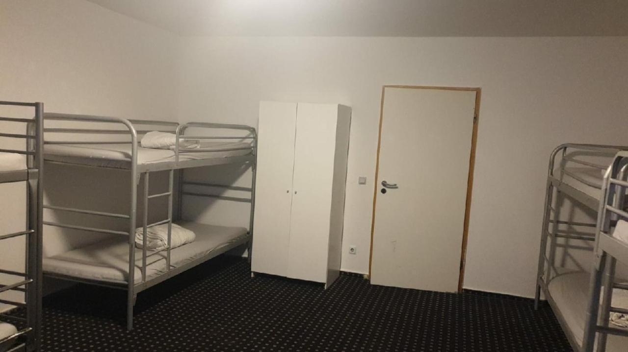 Isas Hostel Berlin Eksteriør billede