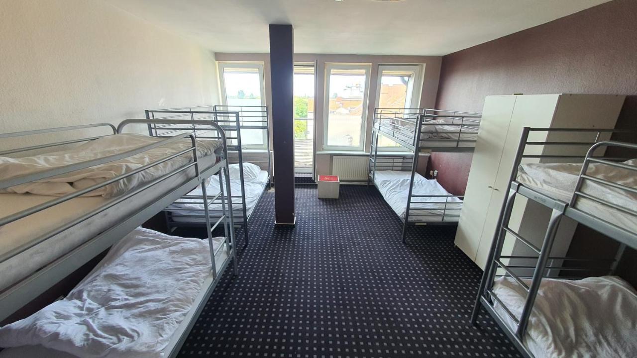 Isas Hostel Berlin Eksteriør billede